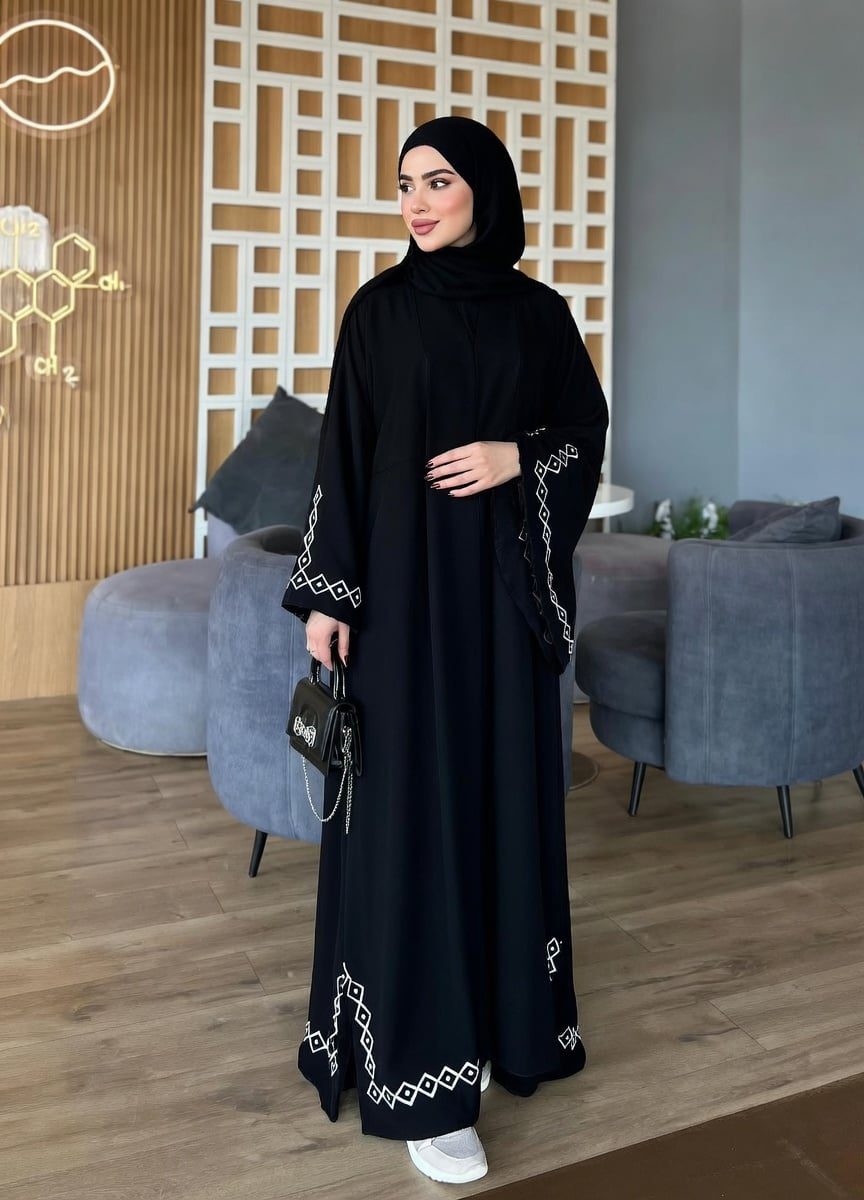 عباءة الياسمين الفاخرة