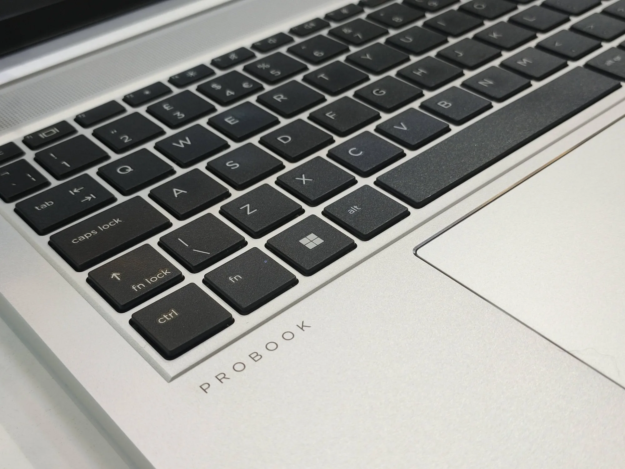 Hp probook 450 15.6 inch G10 i7-13th 16GB 512ssd