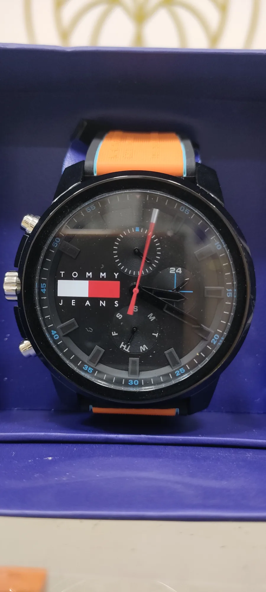 Watch tommy Hilfiger