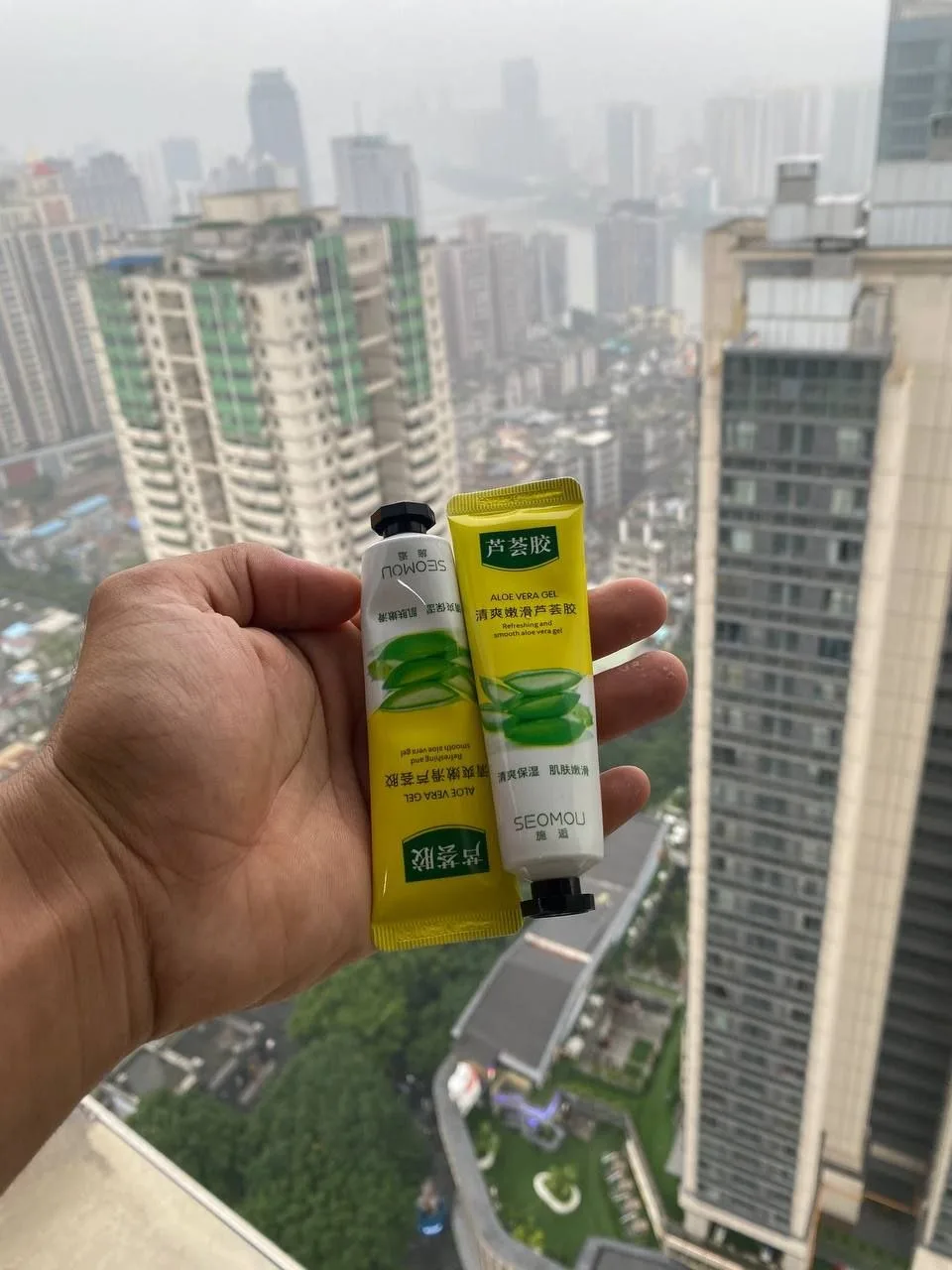 Gel Aloe Vera pour les mains et le corps