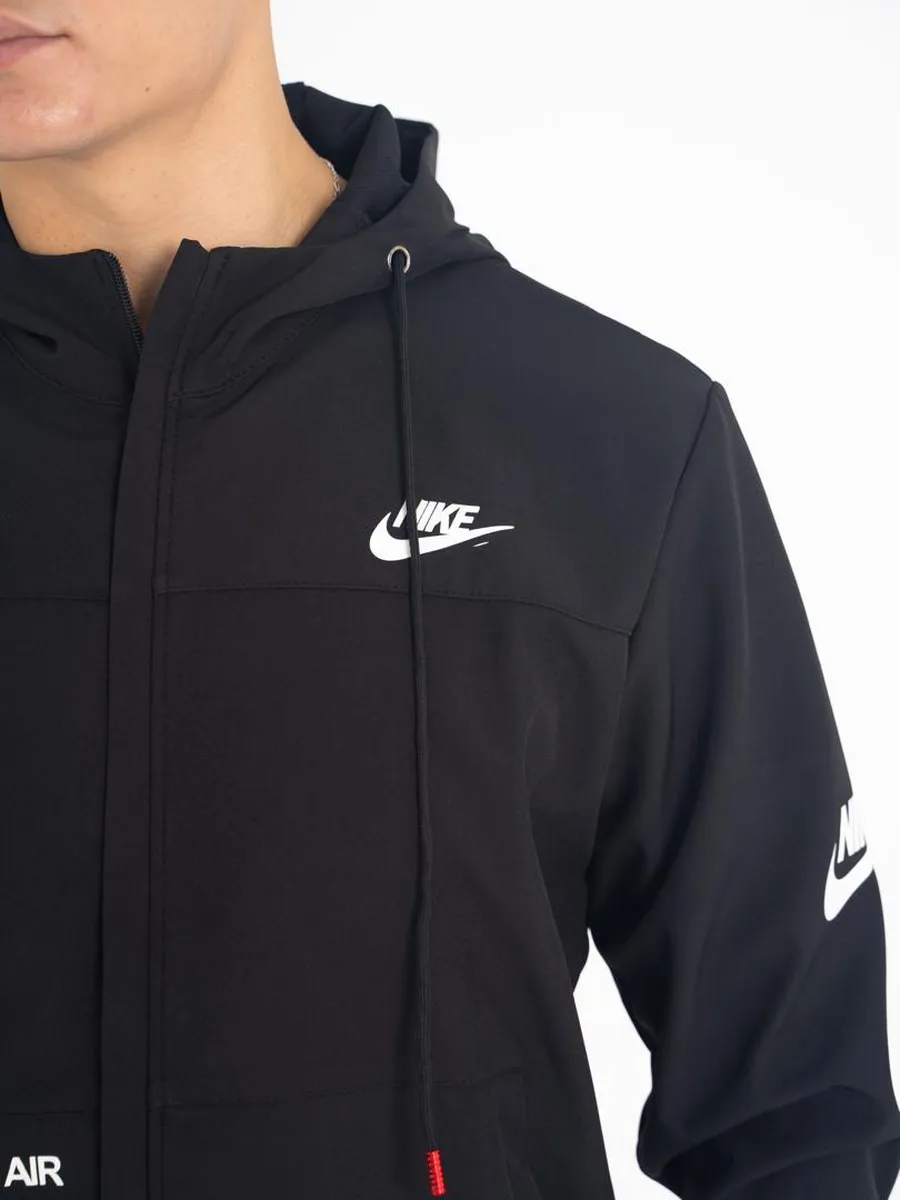 طقم رياضي رجالي من نايك (NIKE) - أسود كلاسيكي