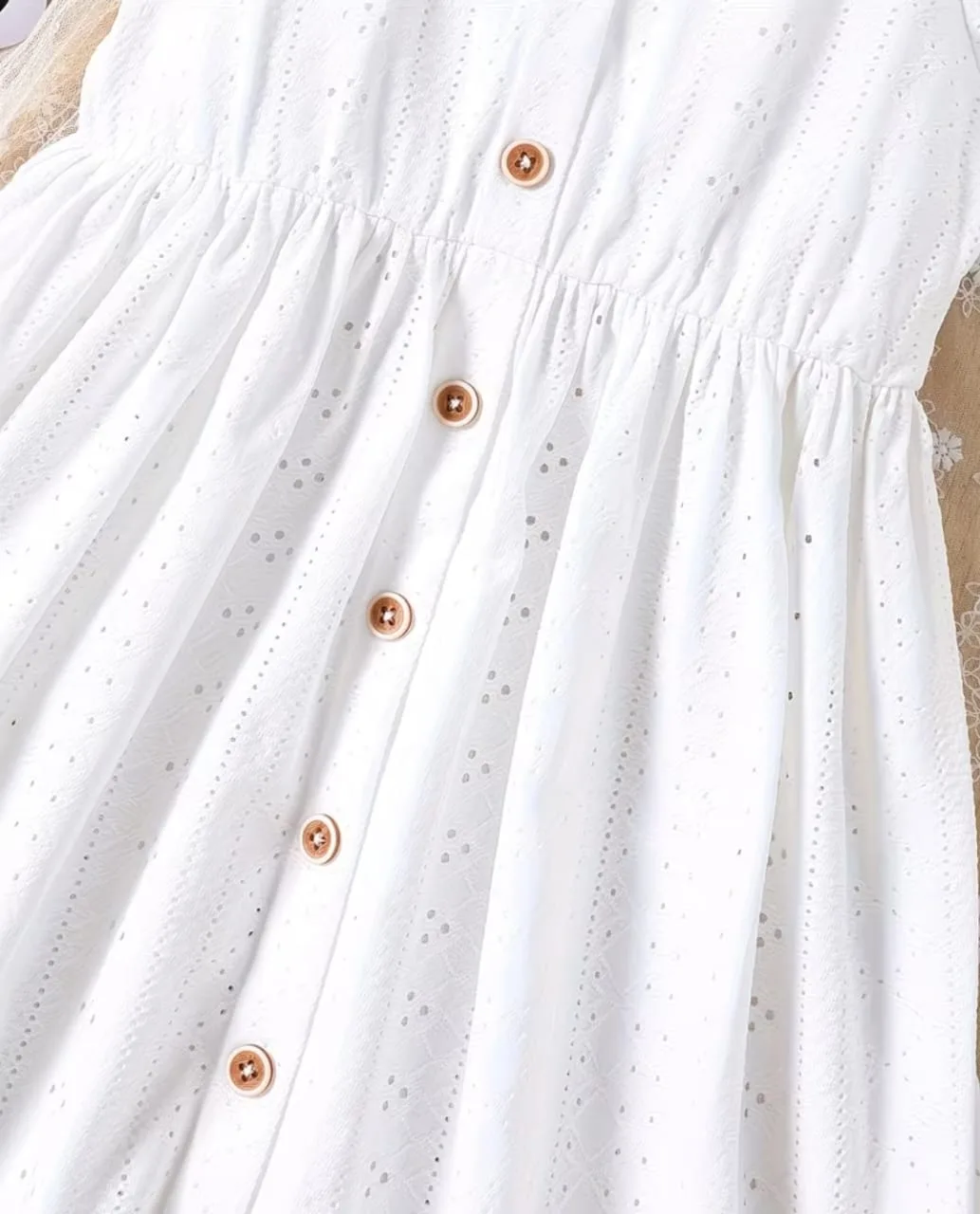 فستان "سحابة الصيف" الأبيض (White Cloud Dress)