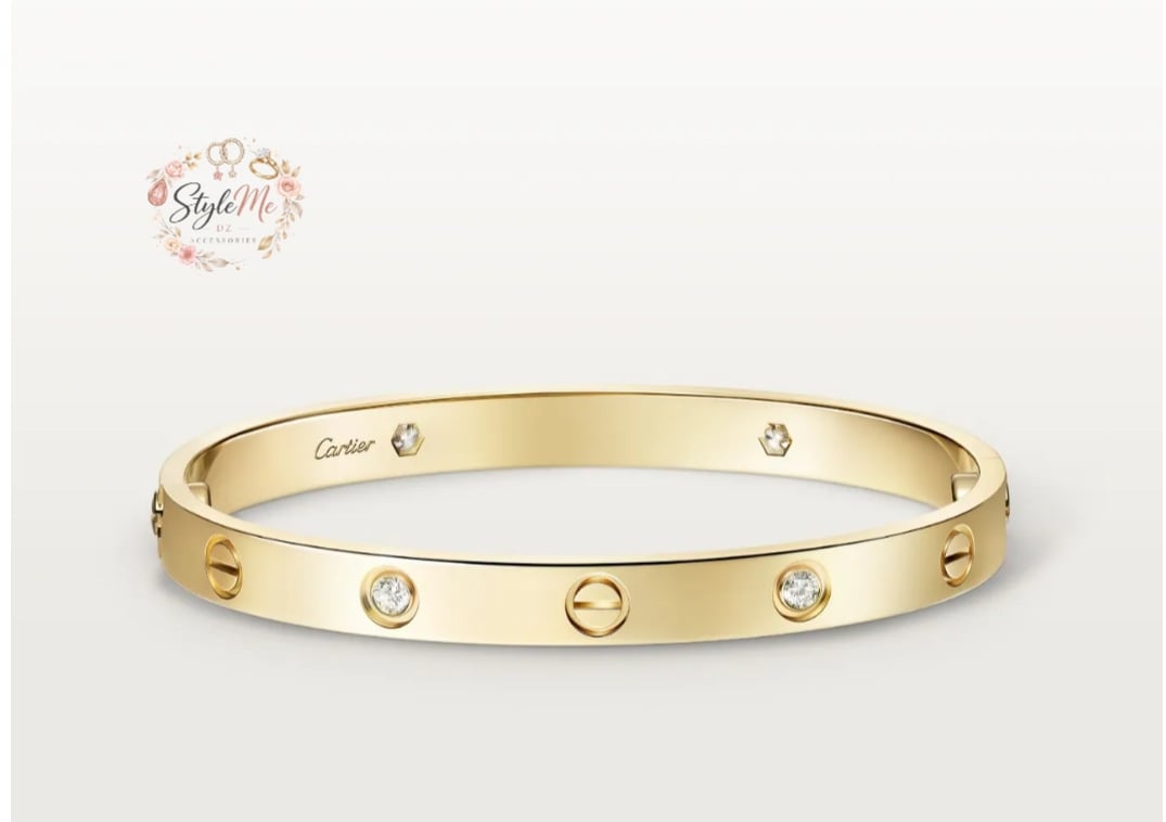 Bracelet Cartier Modèle Classique 4 Diamants IP6688