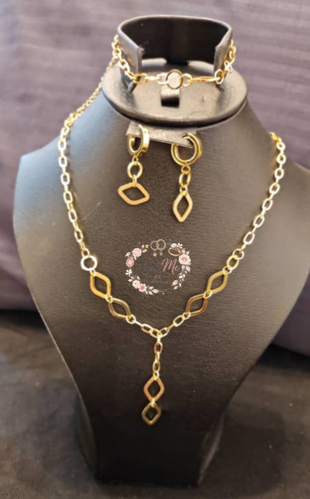 Parure Colier et Bracelet plaqué or 3 pièce