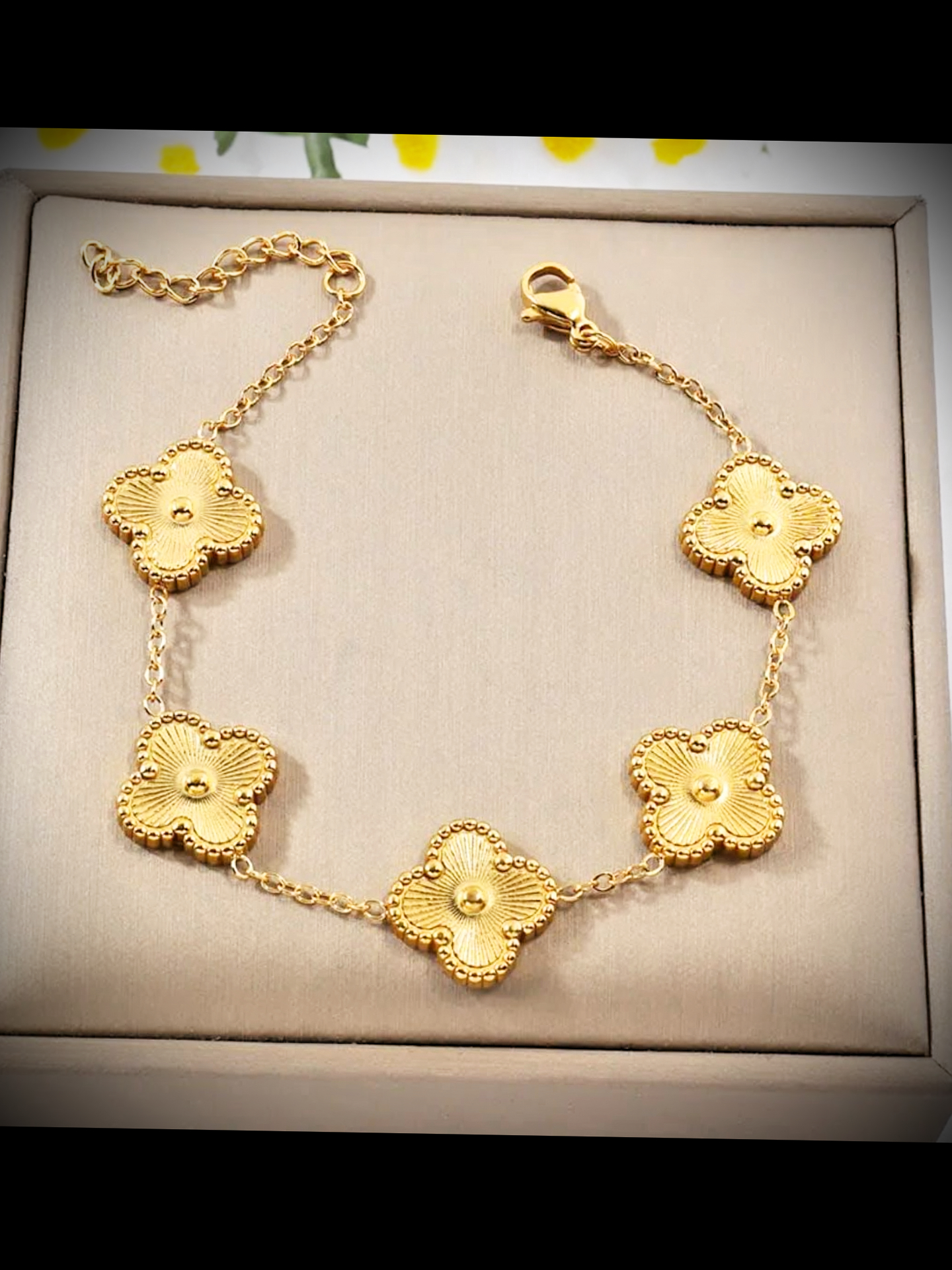 ✨ L'Éclat Éternel à Votre Poignet – Collection Van Cleef 2026 ✨
