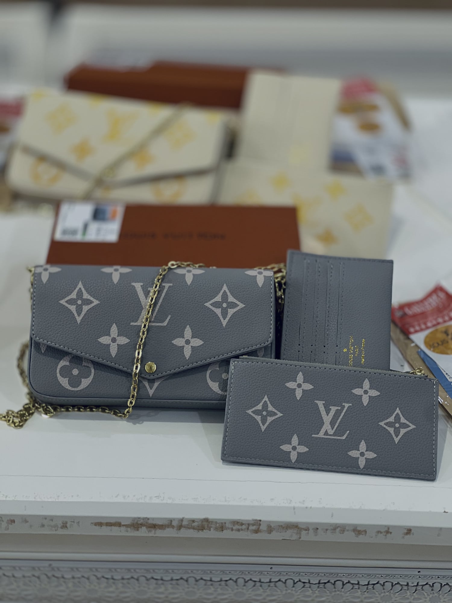 mini bags lv