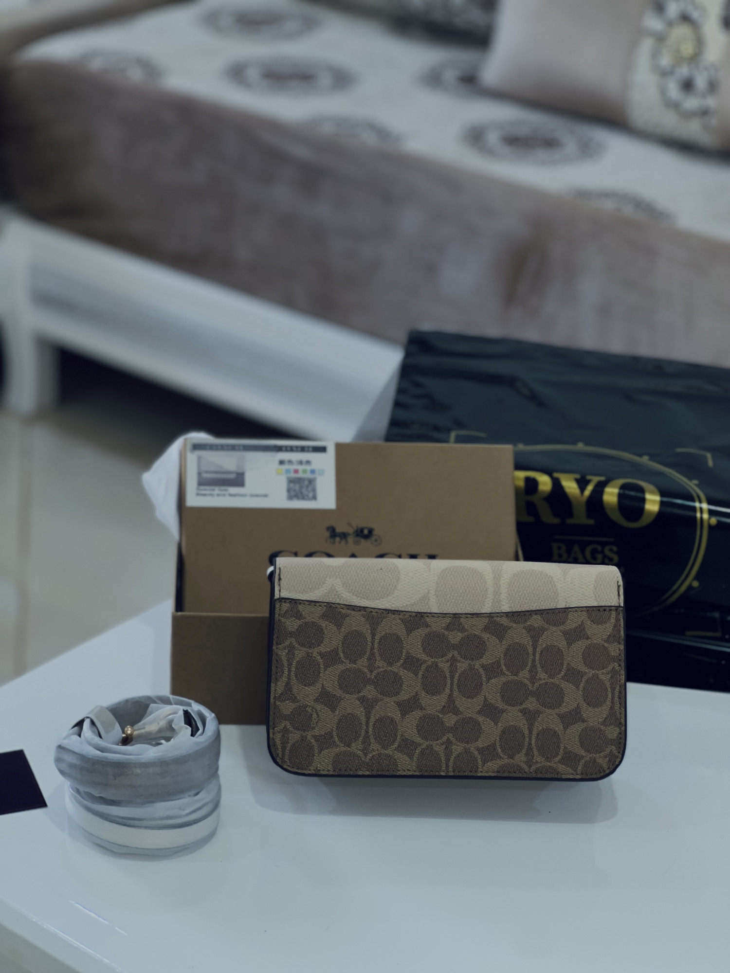 Coach Klare Crossbody Signature