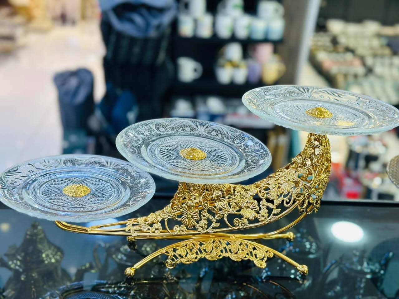 حامل الحلويات الفاخر بـ 3 طوابق - Porte Gâteaux