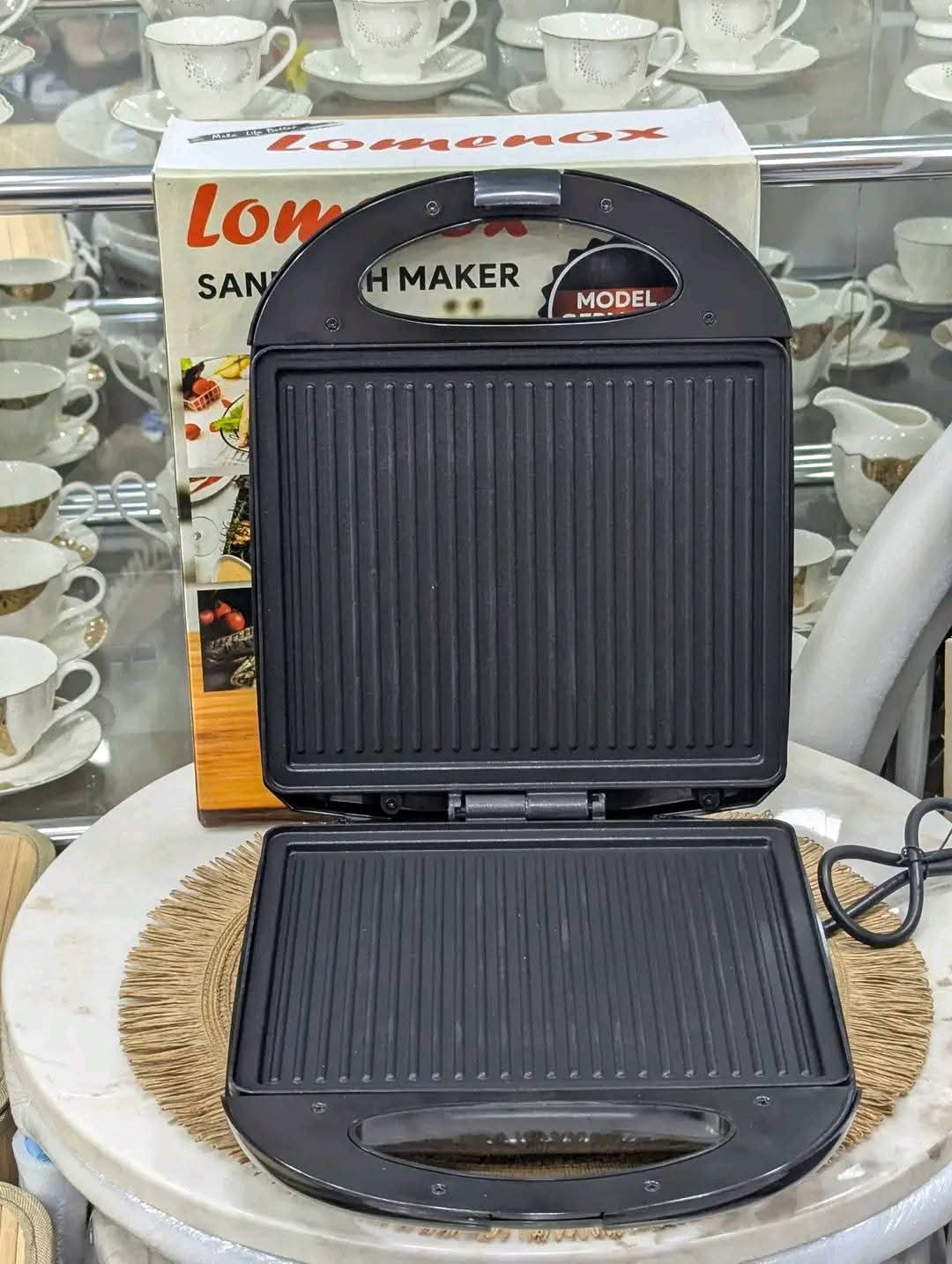 آلة البانيني والشواء الاحترافية من Panineuse – Lomenox