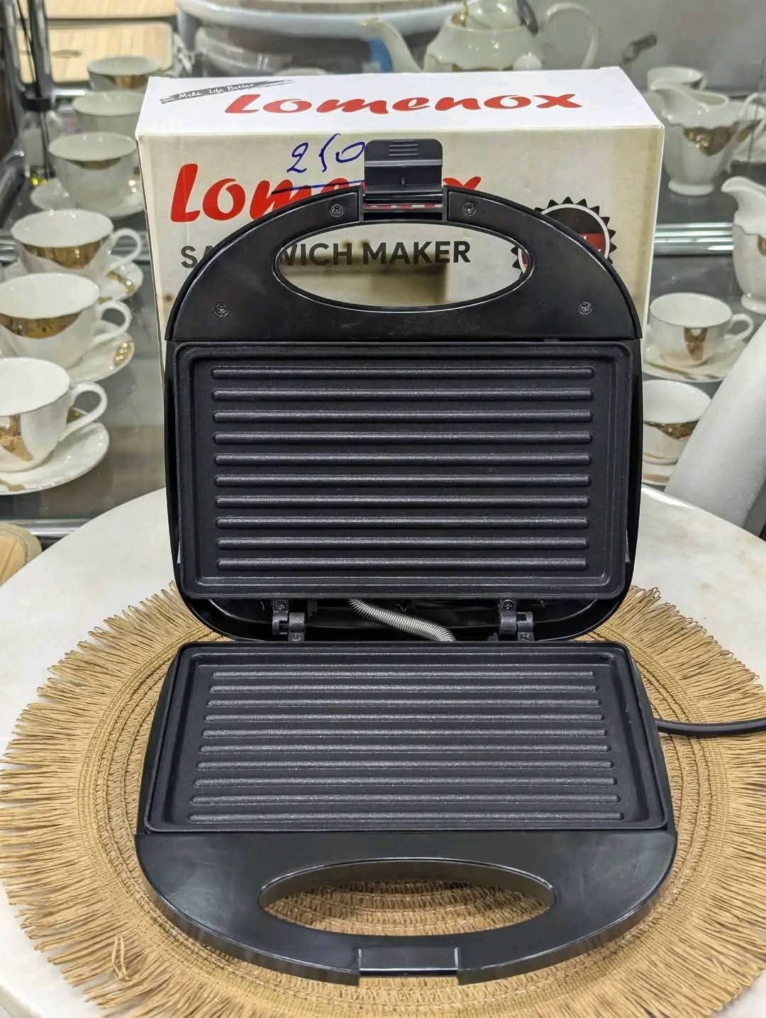 آلة البانيني والشواء الاحترافية من Panineuse – Lomenox