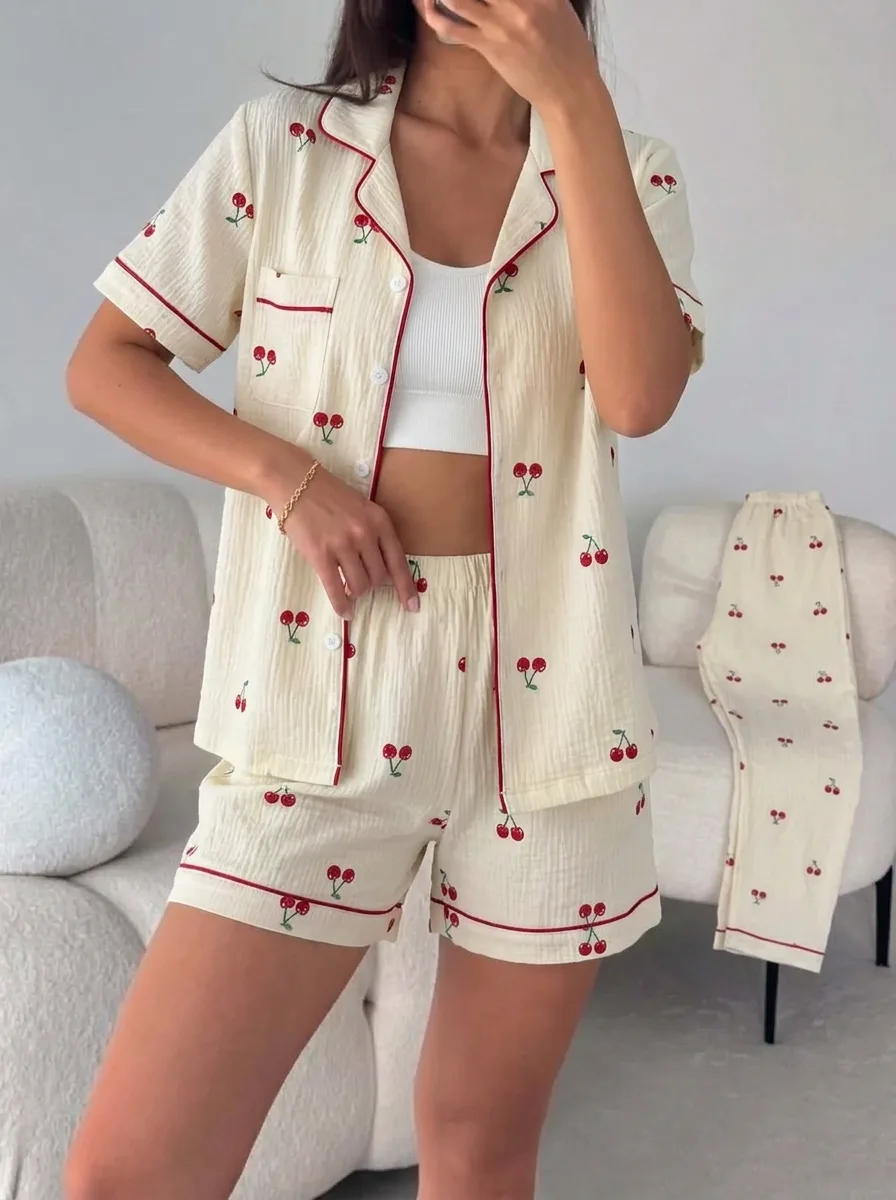 بيجامة  3 قطع.. راحة وأناقة في دارك 🤍🍒