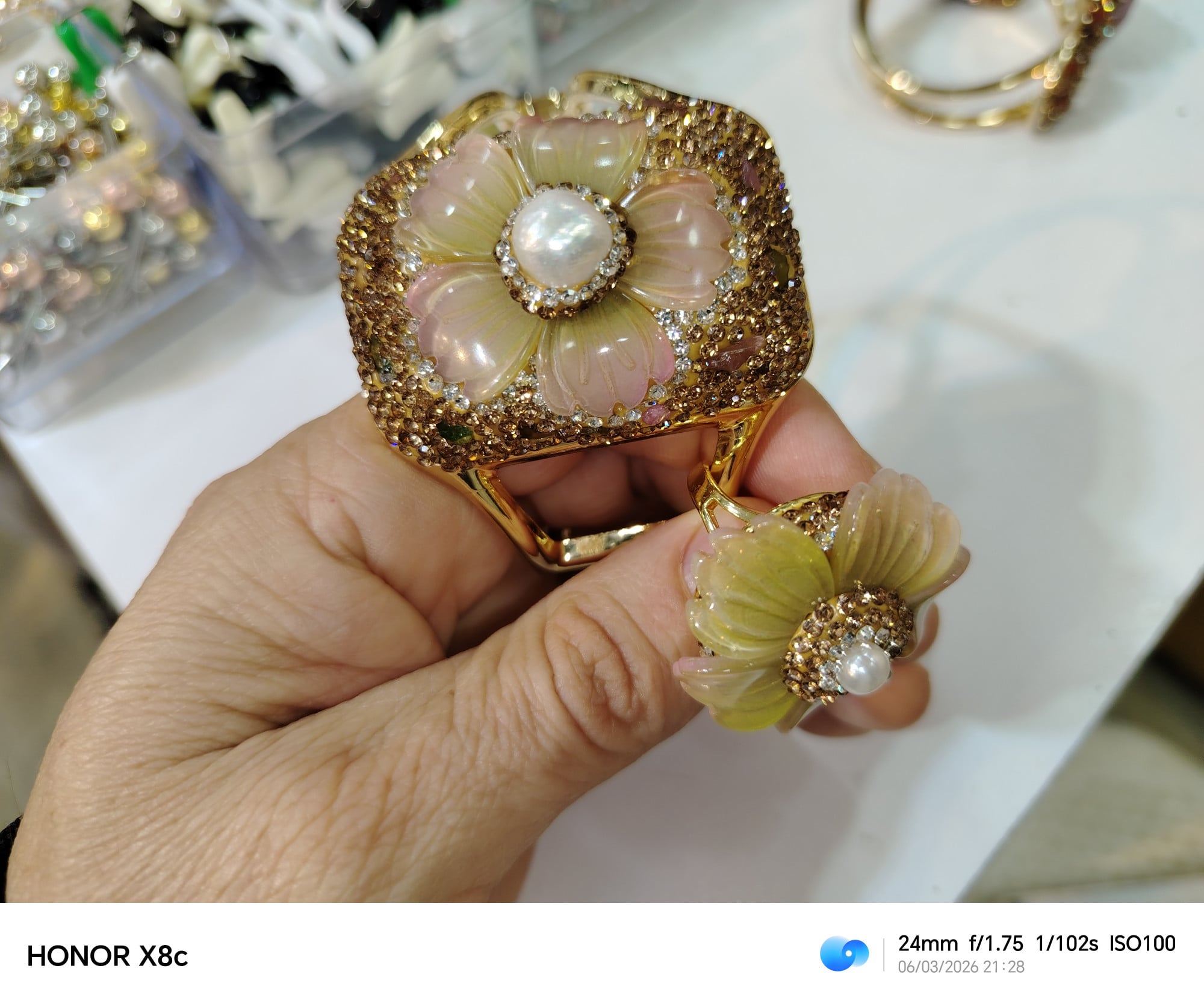 أساور الأناقة