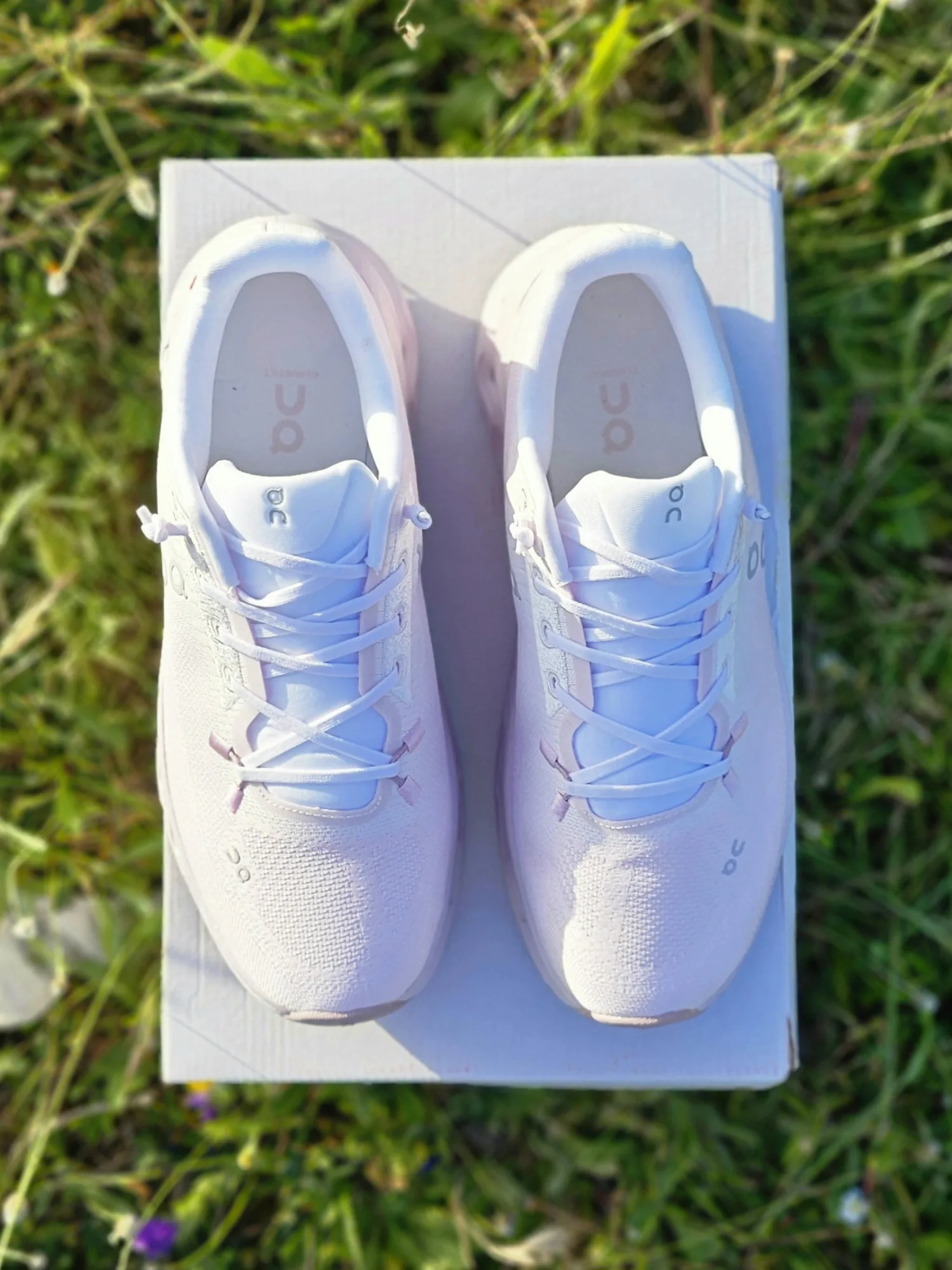 On Cloudtilt (LOEWE x On)