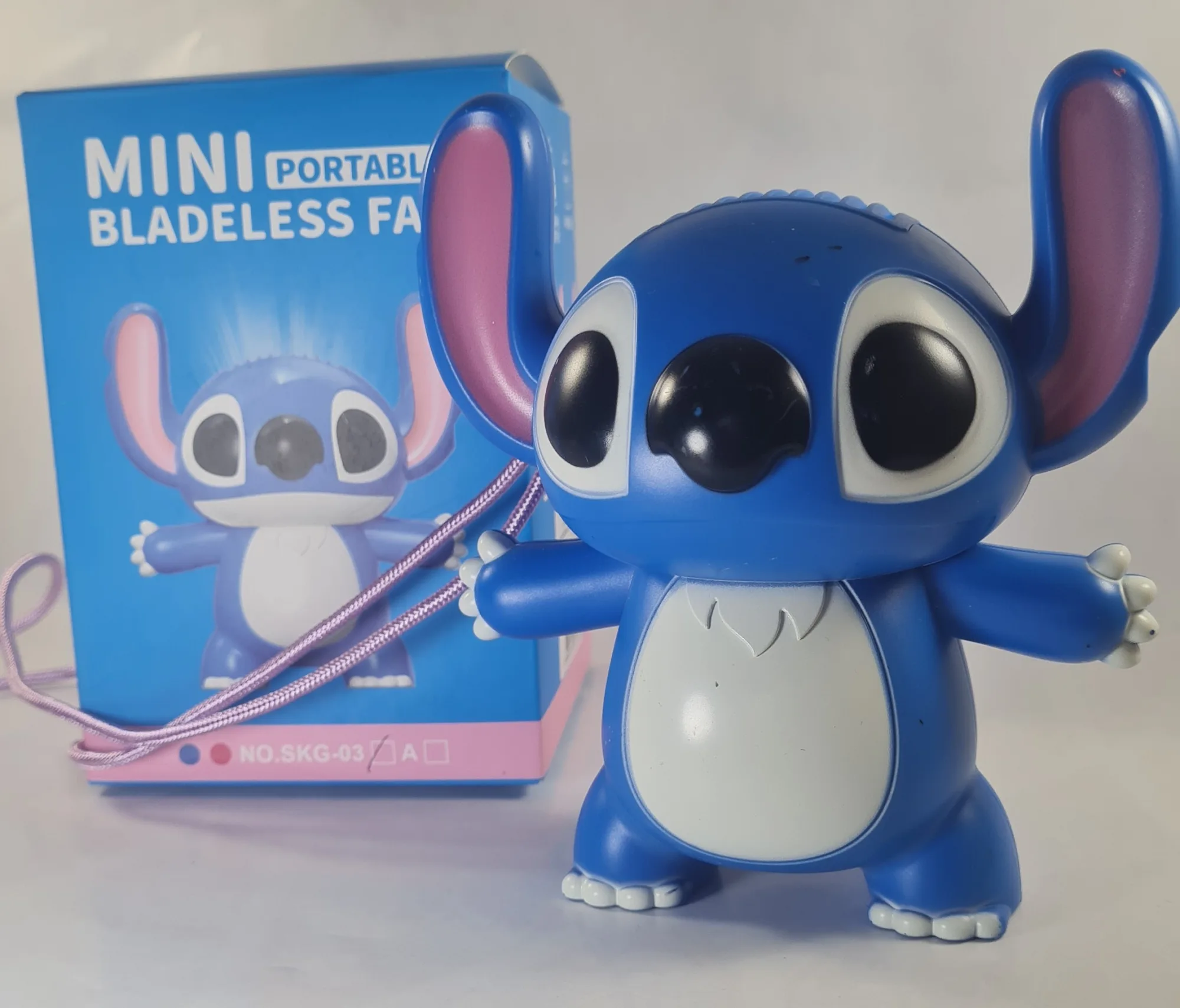 pمروحة صغيرة معلّقة ستيتش Portable Fan Stitch