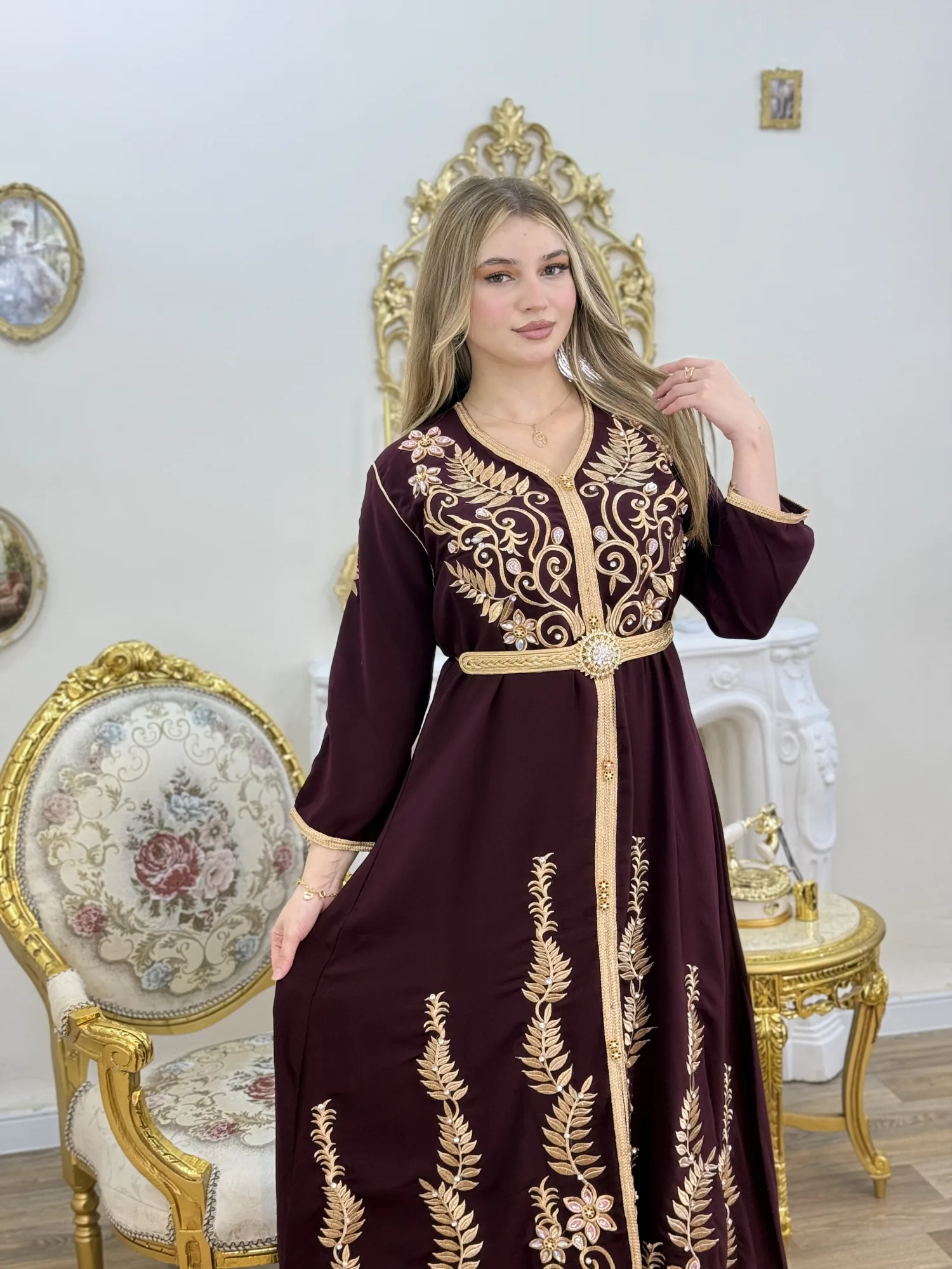 قفطان الريشة