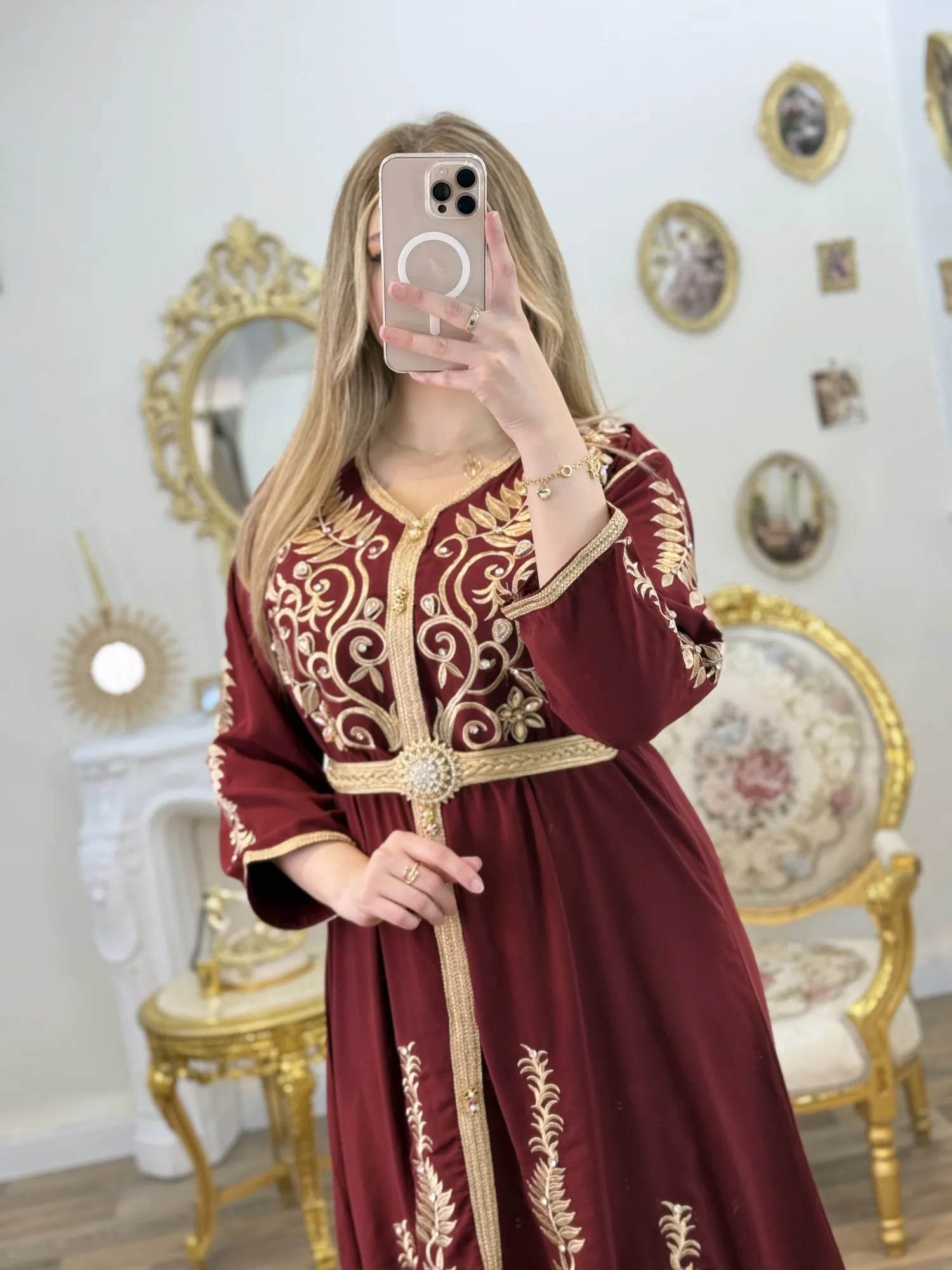 قفطان الريشة