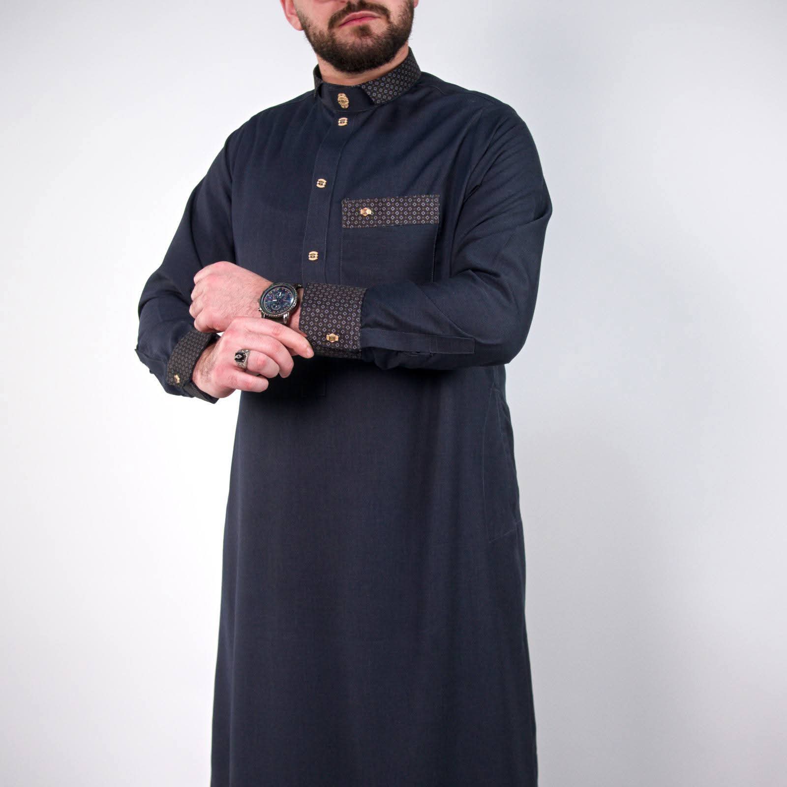 قميص الثوب النافع