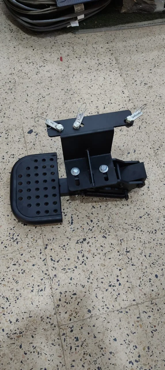 (Bed Step / Rear Tailgate Step). Toyota hilux gr