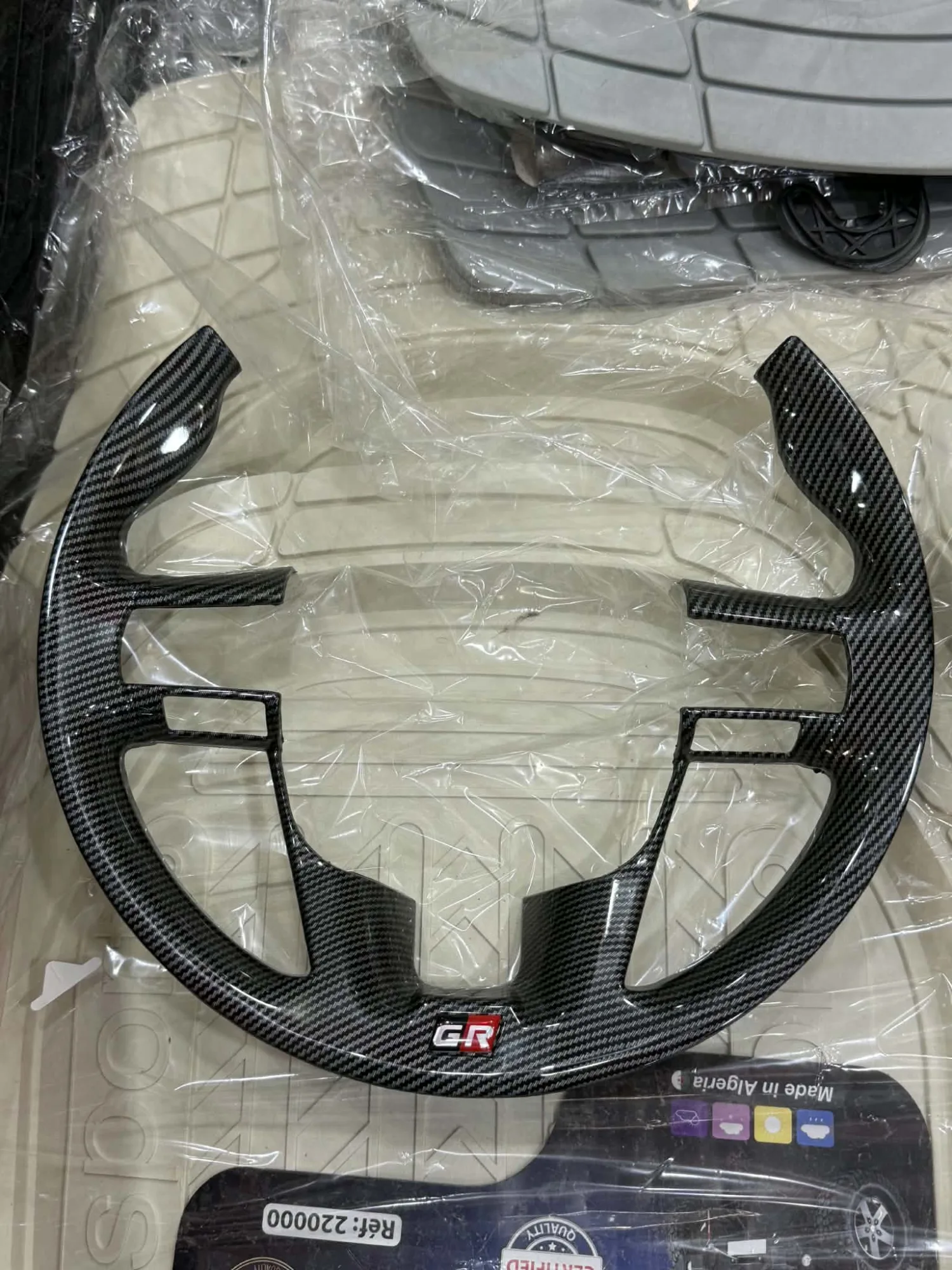 غطاء عجلة القيادة toyota hilux gr