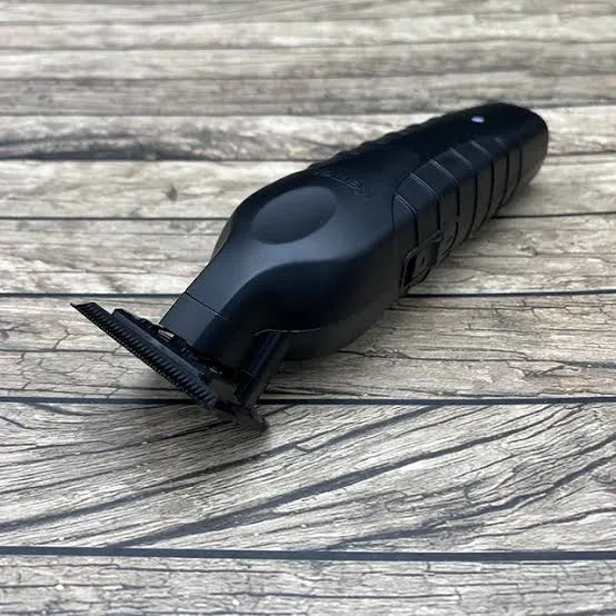 Tondeuse kemei 2299 10w